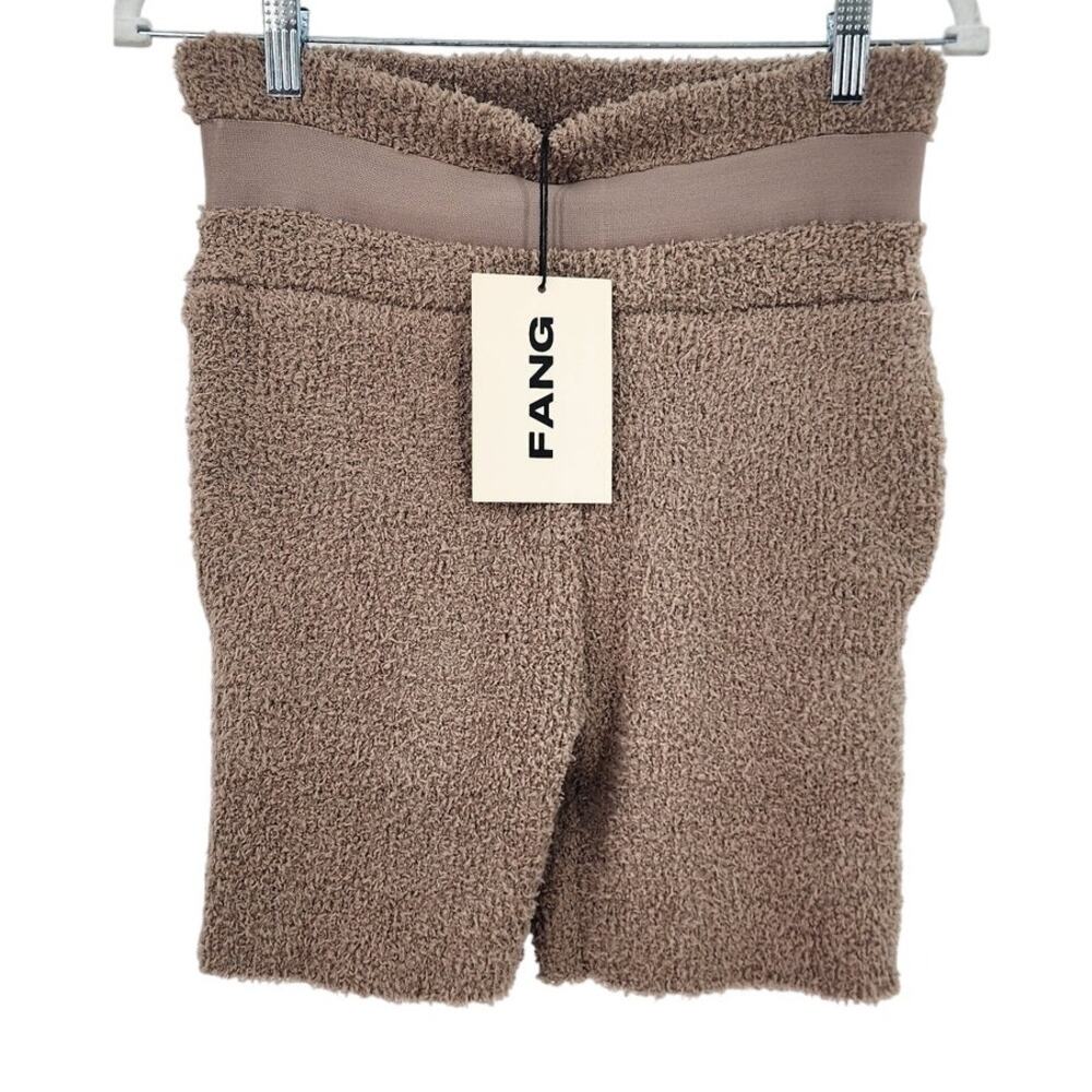 New NWT Fang Light Terry Cloth Essentials Shorts Size 1 - Picture 10 of 12